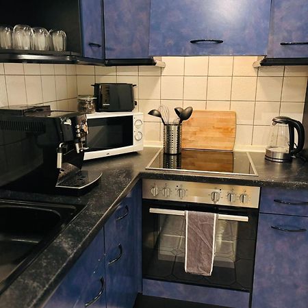 Schoene Ferienwohnung Ueber Den Daechern Von Плауен Екстериор снимка
