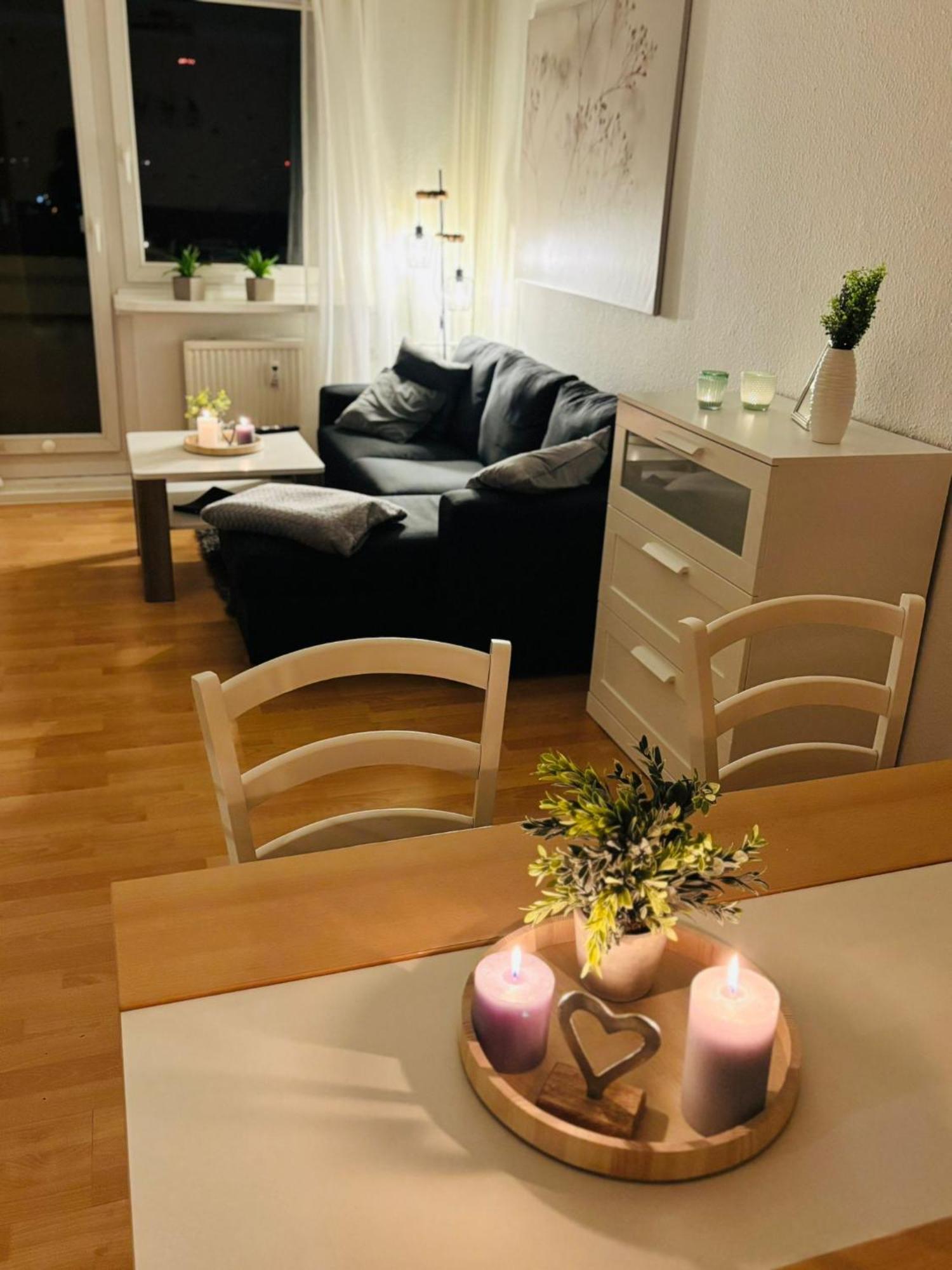 Schoene Ferienwohnung Ueber Den Daechern Von Плауен Екстериор снимка